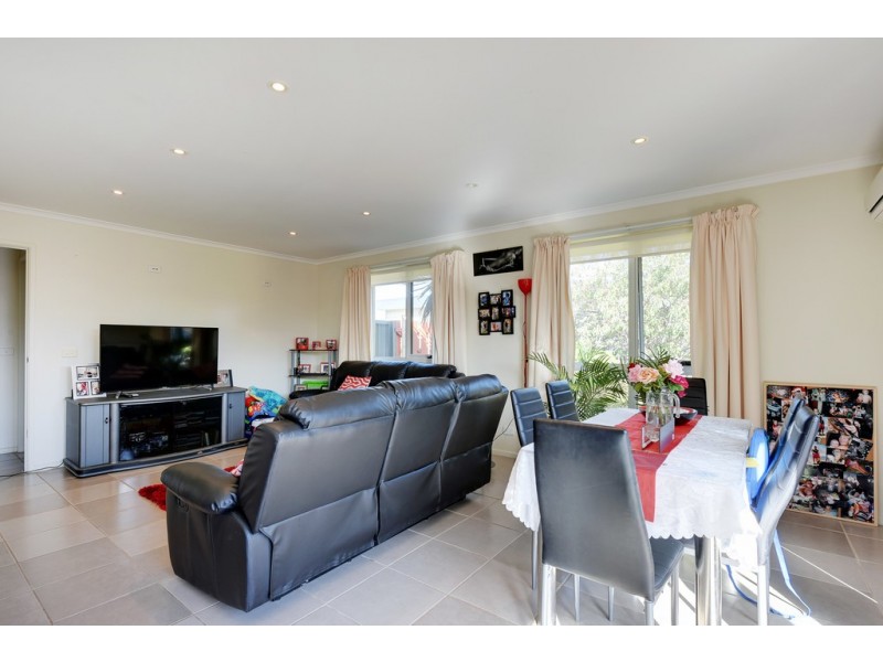 1 Third Avenue, Dodges Ferry TAS 7173