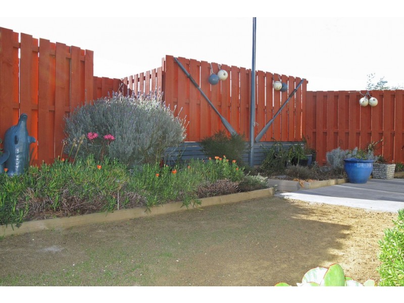 1 Third Avenue, Dodges Ferry TAS 7173