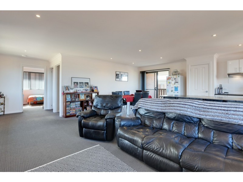 2/78 Pennington Drive, Sorell TAS 7172