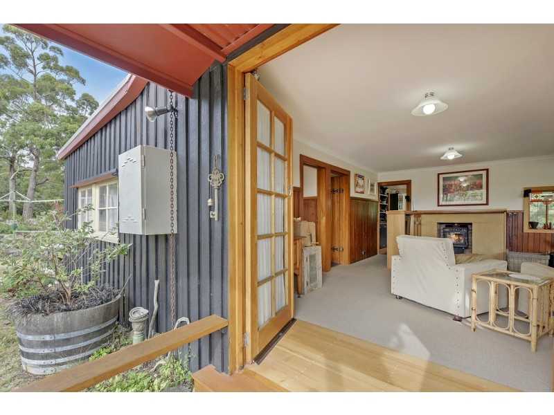 5287 Arthur Highway, Eaglehawk Neck TAS 7179
