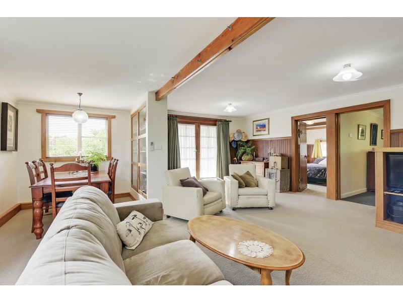 5287 Arthur Highway, Eaglehawk Neck TAS 7179