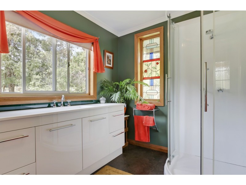 5287 Arthur Highway, Eaglehawk Neck TAS 7179