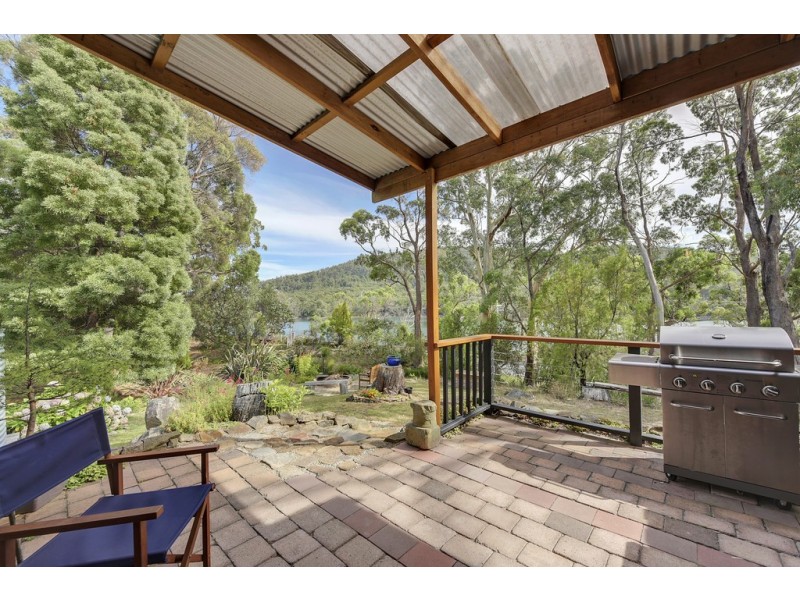 5287 Arthur Highway, Eaglehawk Neck TAS 7179
