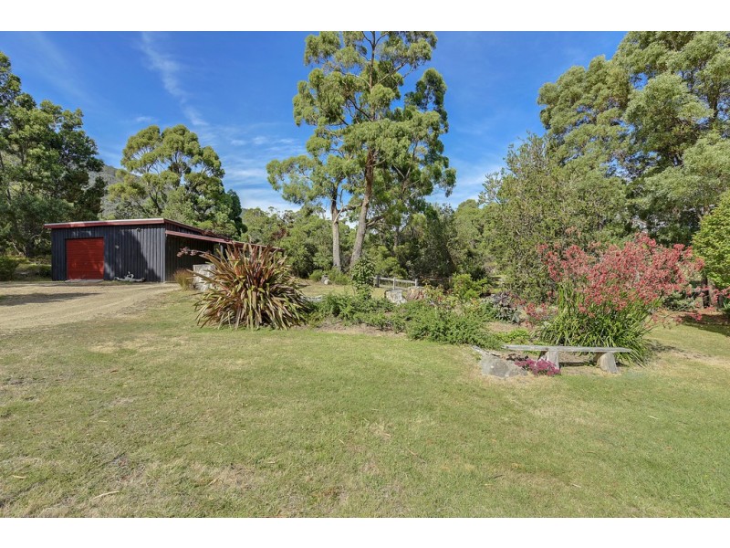 5287 Arthur Highway, Eaglehawk Neck TAS 7179