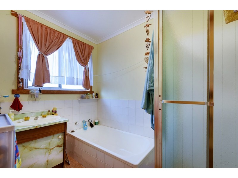 25 Hoffman Street, Midway Point TAS 7171