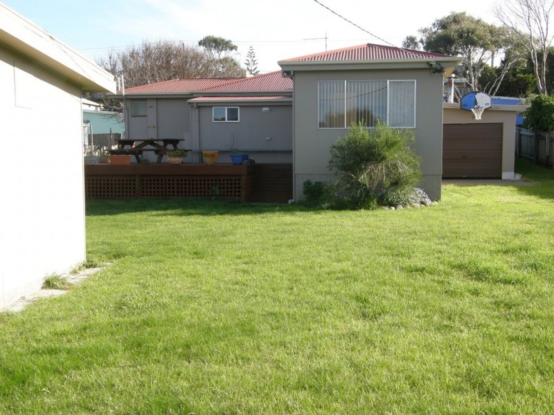 16 Dune Street, Scamander TAS 7215
