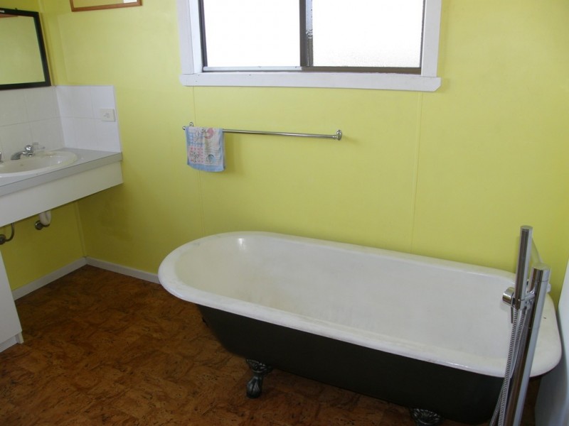 16 Dune Street, Scamander TAS 7215