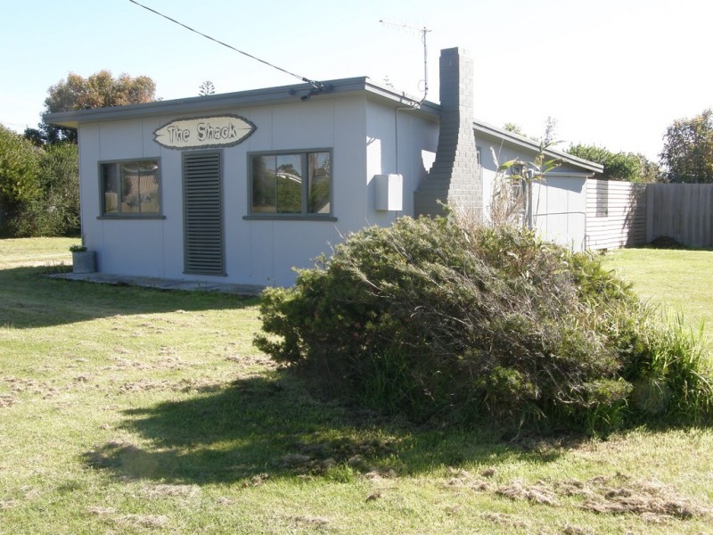 8 Dune Street, Scamander TAS 7215