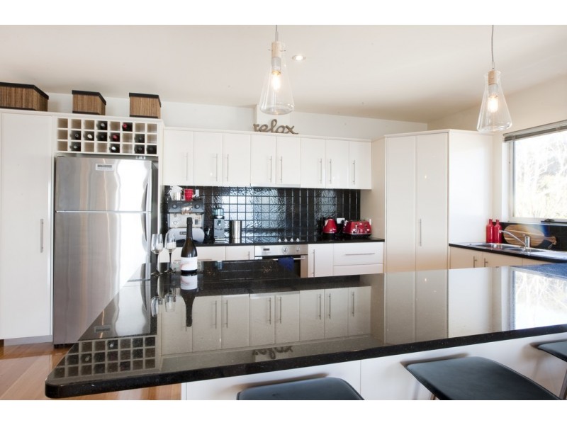 4/82 Main Road, Binalong Bay TAS 7216