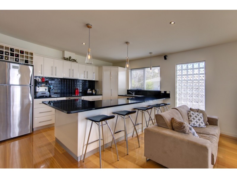 4/82 Main Road, Binalong Bay TAS 7216