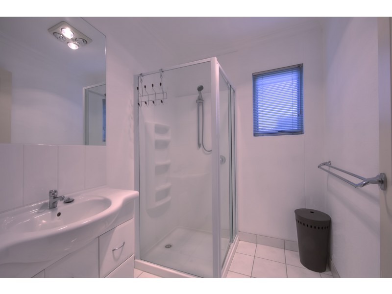 4/82 Main Road, Binalong Bay TAS 7216