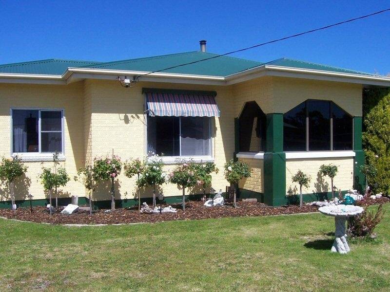 30 Cameron Street, St Helens TAS 7216
