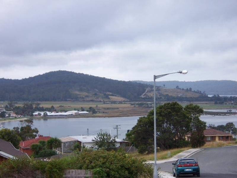 18 Cobrooga Drive, St Helens TAS 7216