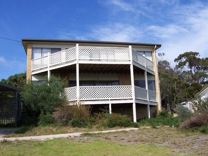 11 Coffey Court, Binalong Bay TAS 7216