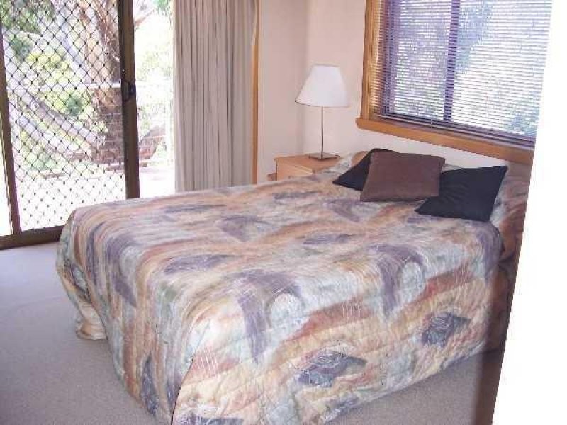 52 Treloggen Dr, Binalong Bay TAS 7216