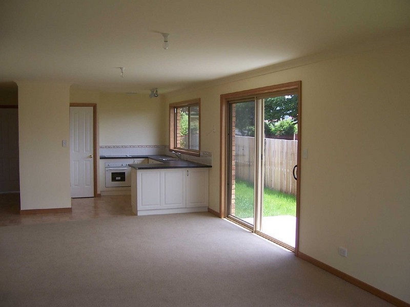 2/28  Tully Street, St Helens TAS 7216