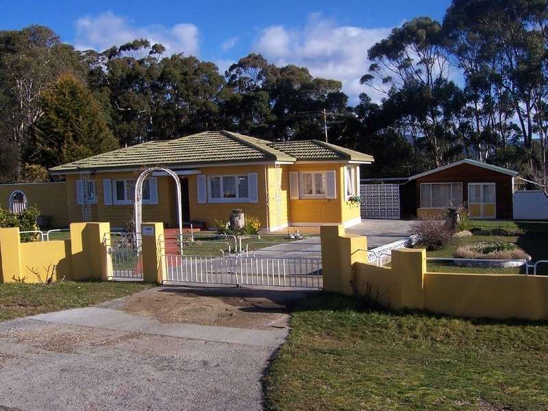 6 Gray Road, St Marys TAS 7215