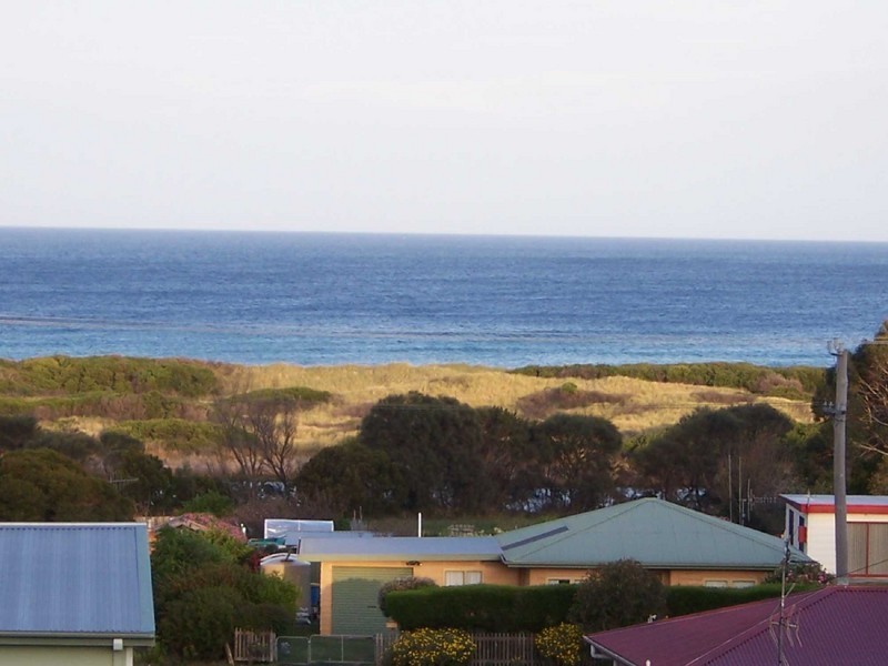 4  Targett Street, Scamander TAS 7215