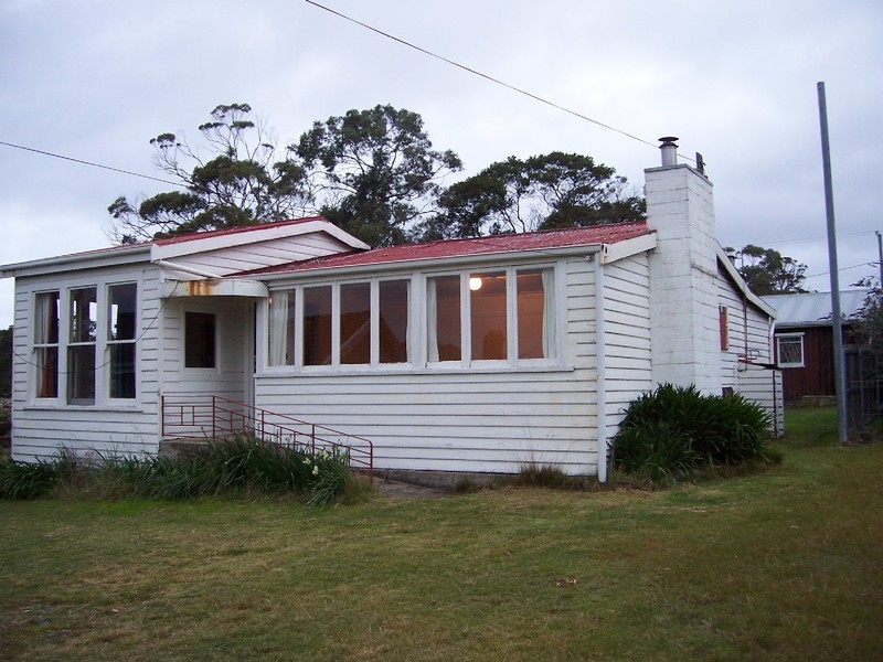 9  Talbot Street, St Helens TAS 7216