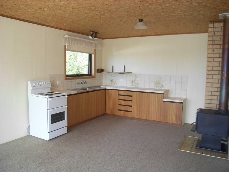 186 Main Road, Binalong Bay TAS 7216