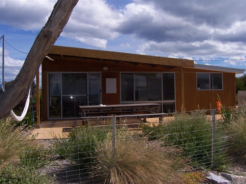 6a Dune Street, Scamander TAS 7215