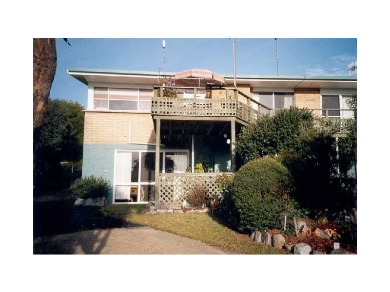 30 Treloggen Drive, Binalong Bay TAS 7216