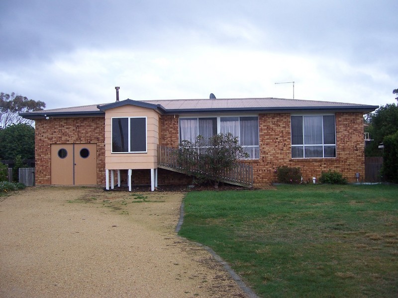 193 Tasman Highway, Beaumaris TAS 7215