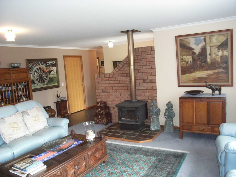 37 Tully Street, St Helens TAS 7216