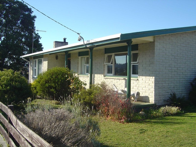 4 Young Street, St Helens TAS 7216