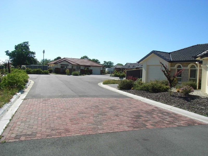 4/14 Doepel Place, St Helens TAS 7216