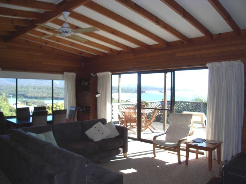 13 Coffey Court, Binalong Bay TAS 7216