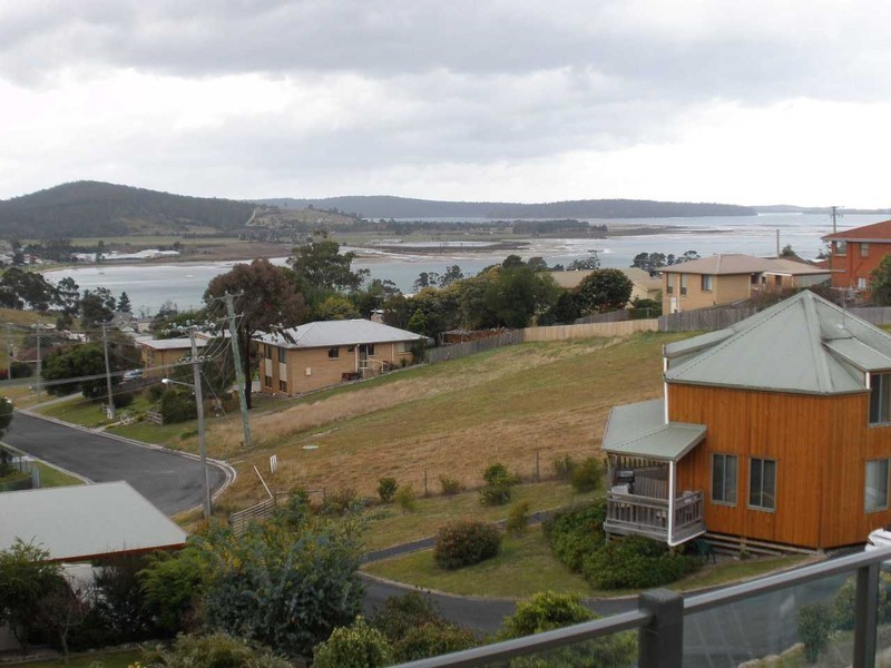 6 Douglas Court, St Helens TAS 7216