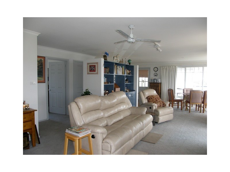 11 Akaroa Ave, Akaroa TAS 7216