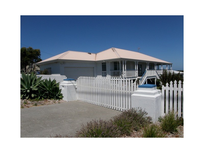 11 Akaroa Ave, Akaroa TAS 7216