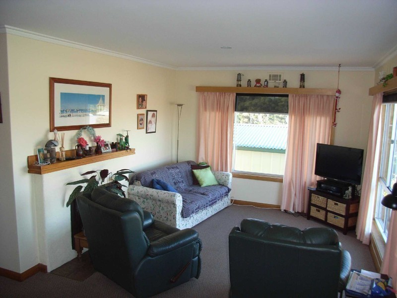 10 Halcyon Grove, St Helens TAS 7216