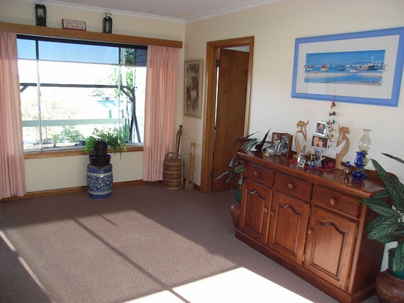 10 Halcyon Grove, St Helens TAS 7216