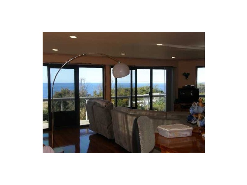 21424 Tasman Highway, Chain Of Lagoons TAS 7215