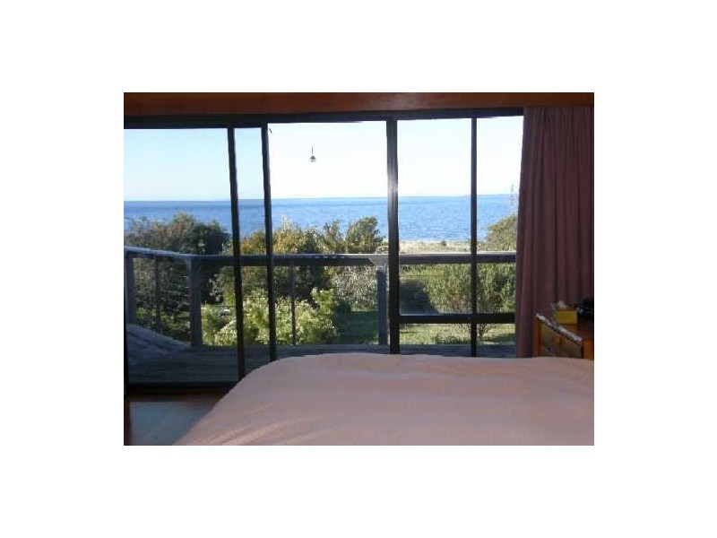 21424 Tasman Highway, Chain Of Lagoons TAS 7215