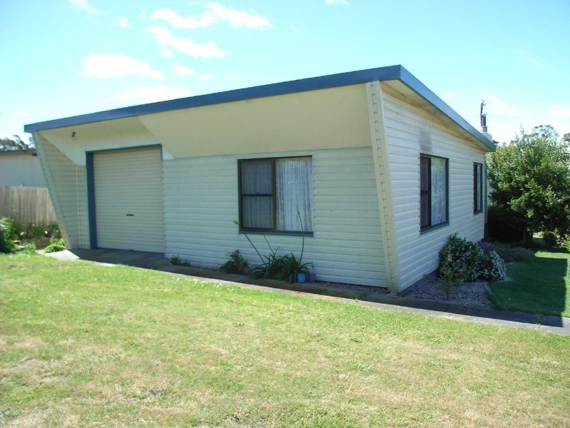 5 Falmouth Street, St Helens TAS 7216