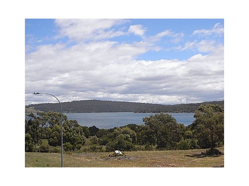 Karaka Close, Akaroa TAS 7216