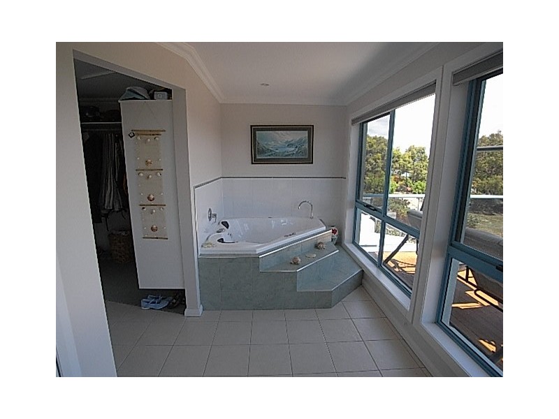 Karaka Close, Akaroa TAS 7216