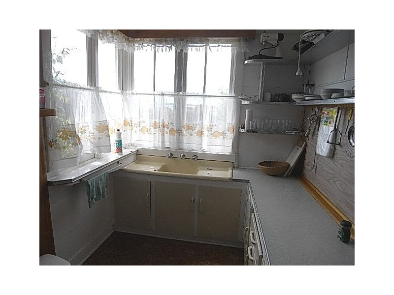 1 Hilltop Drive, Binalong Bay TAS 7216