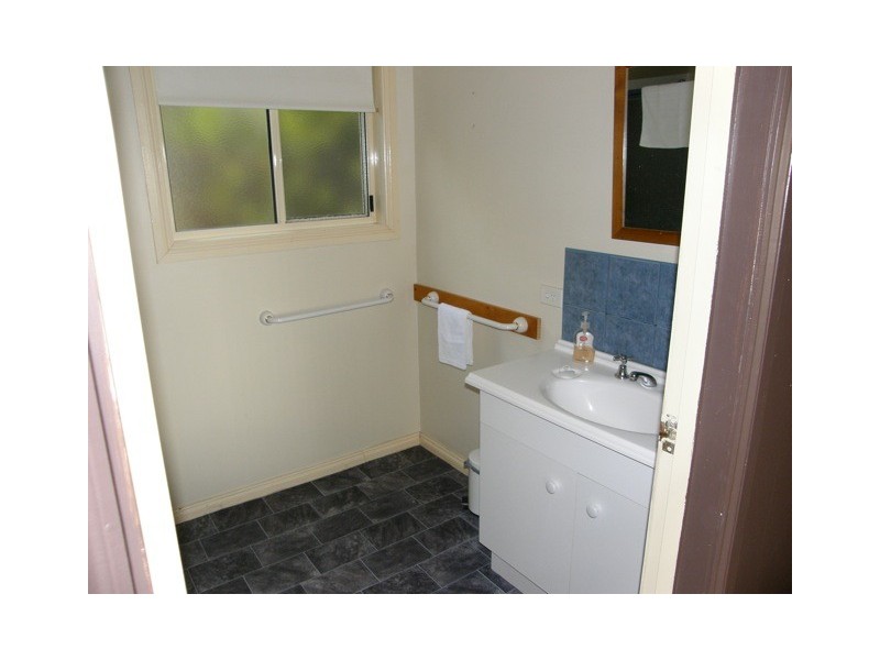 64 Main Road, Binalong Bay TAS 7216