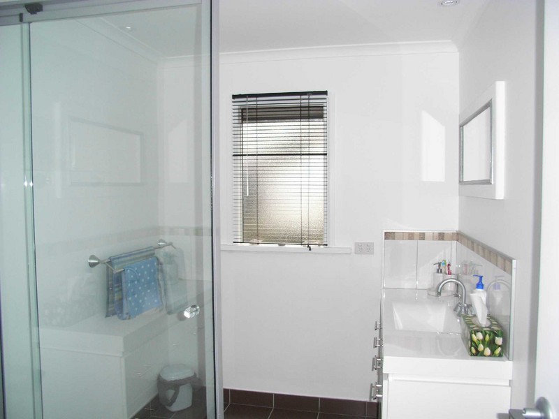 9 Halcyon Grove, St Helens TAS 7216