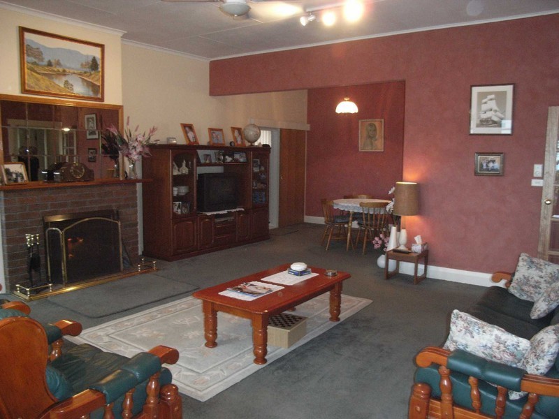 9-11 Thomas Street, Scamander TAS 7215