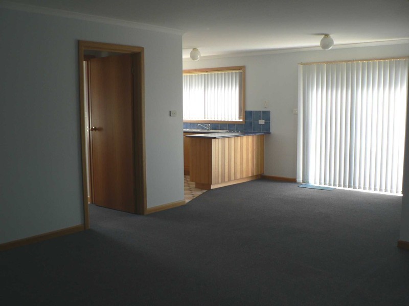 1/44 Tully Street, St Helens TAS 7216