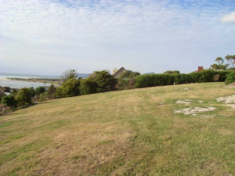 3 Heath Street, Scamander TAS 7215