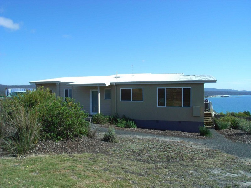 40 Highcrest Ave, Binalong Bay TAS 7216