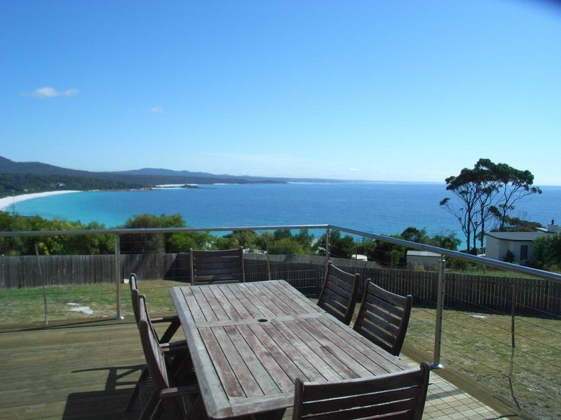 40 Highcrest Ave, Binalong Bay TAS 7216