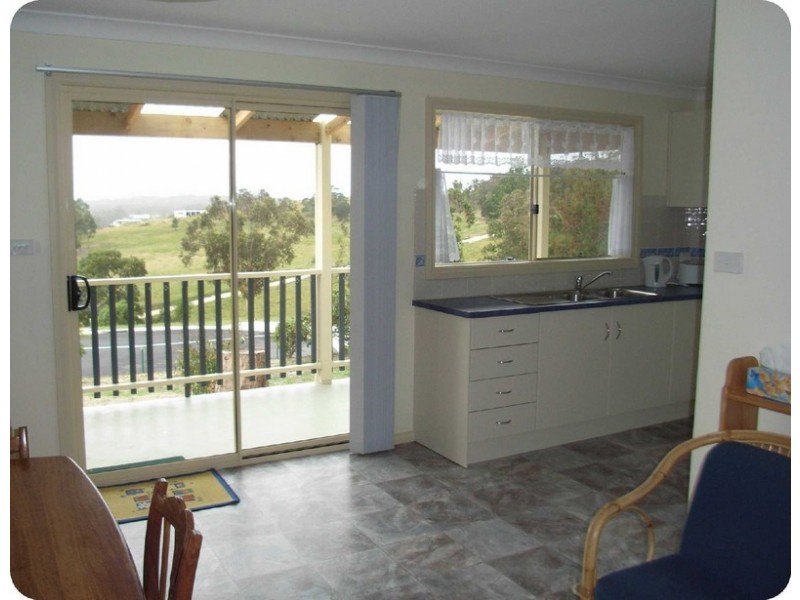 27 Bayvista Rise, St Helens TAS 7216